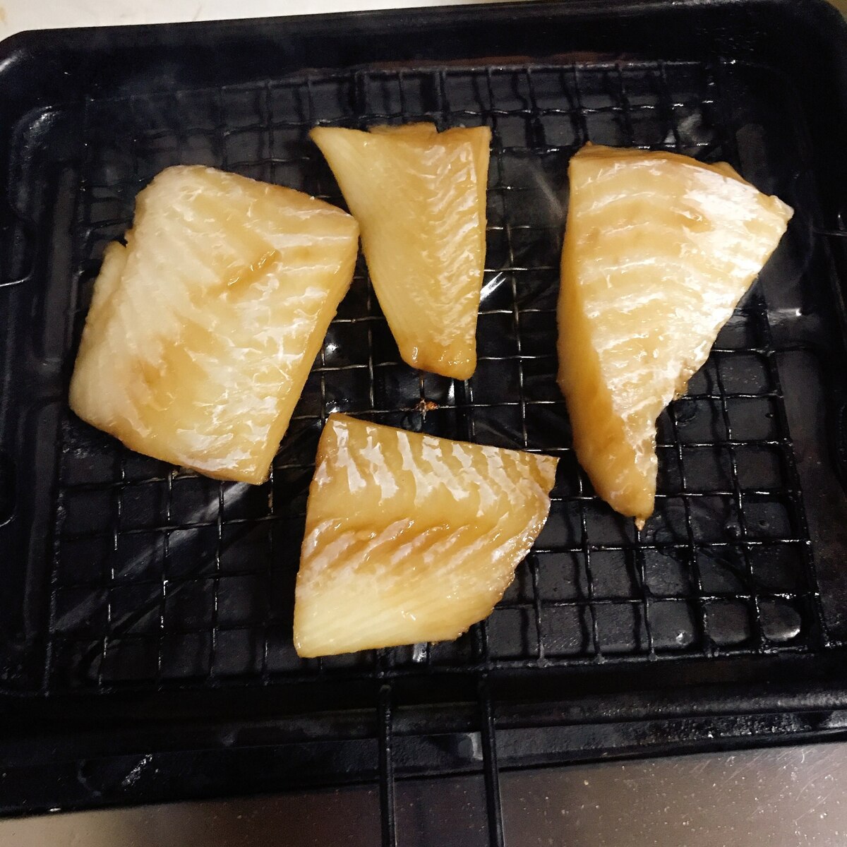 節約レシピ アブラカレイ 白身魚 の 醤油漬け焼き レシピ 作り方 By 塩じゃけ 楽天レシピ 節約レシピ アブラカレイ 白身魚 の 醤油漬け焼き レシピ 作り方 By 塩じゃけ 楽天レシピ